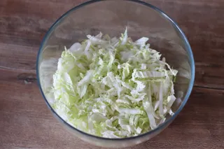 Sałatka gyros w paprykowym wydaniu - 7