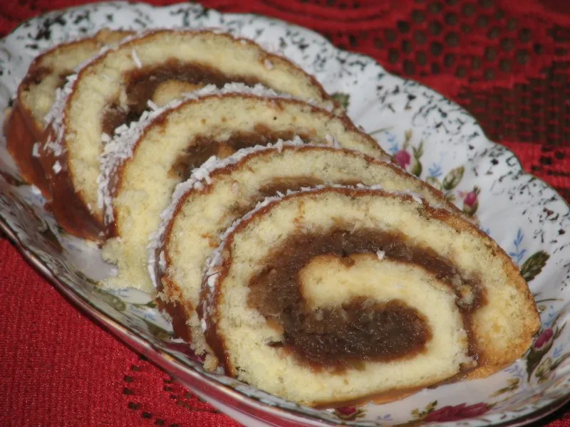 Rolada jabłkowa