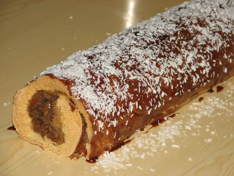 Rolada jabłkowa