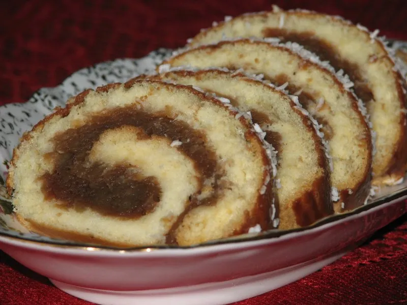 Rolada jabłkowa