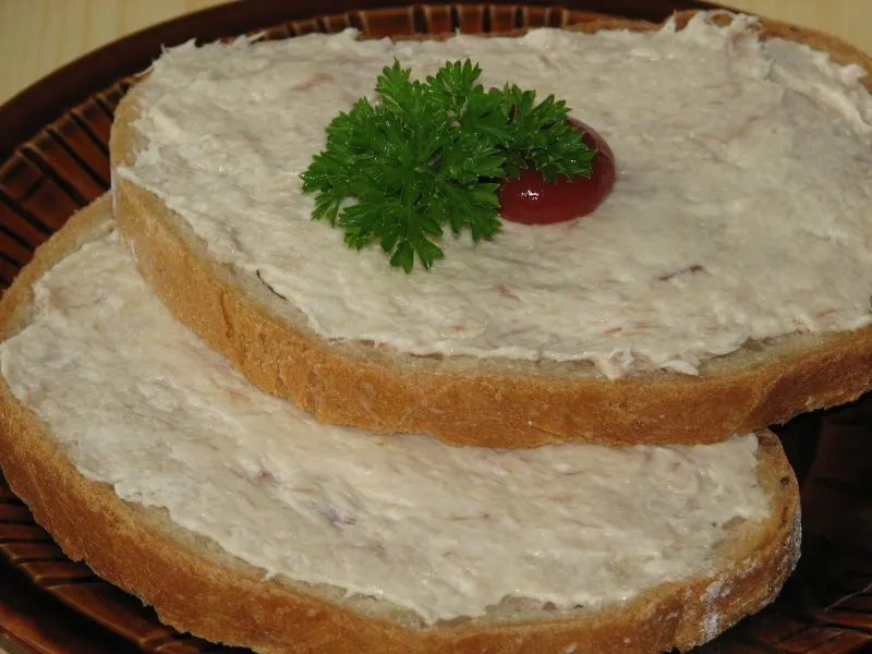 Pasta z makreli i topionego serka
