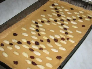 Mazurek z krówkową polewą - 15
