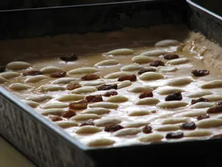 Mazurek z krówkową polewą - 16